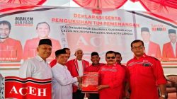 Gema Shalawat Nabi Iringi Deklarasi dan Pengukuhan Toke Seu’um Sebagai Ketua Tim Pemenangan Cagub/Cawagub Aceh-Cawalkot/Cawawalkot Langsa Periode 2024-2029