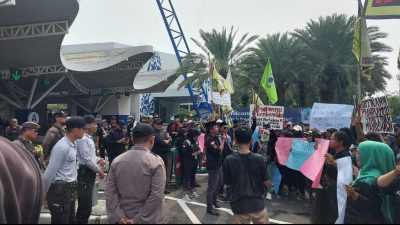 Pedagang Binaan CSR Ancol Kembali Gelar Aksi Damai