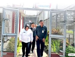 Kakanwil Ditjenpas Sumut Bersama Dirwatkesrehab Lakukan Monitoring dan Evaluasi di Lapas Medan pada Hari Libur